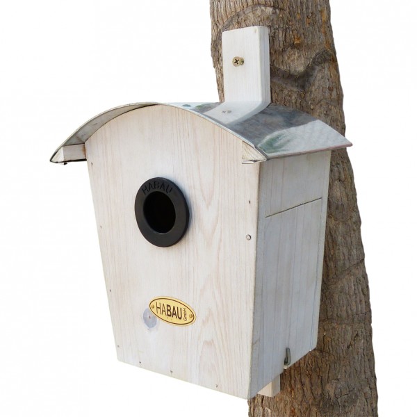 Nistkasten aus Holz mit Metalldach weiß